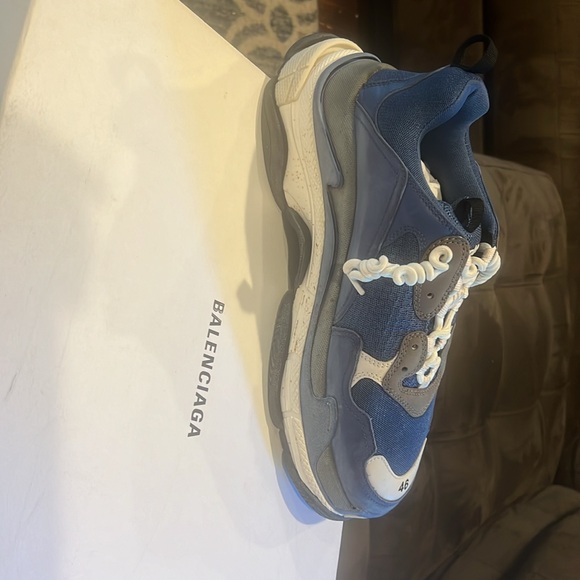 Balenciaga Size 46 - Picture 3 of 4